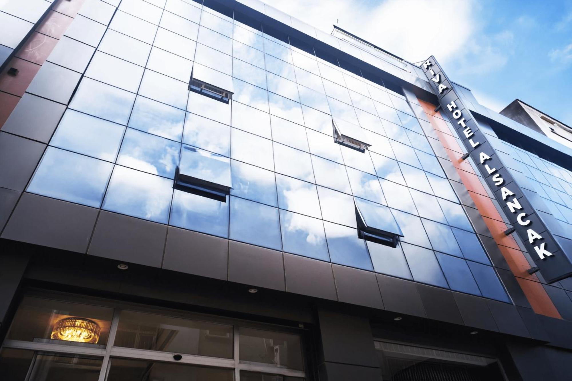 Riva Alsancak Aparthotel Izmir